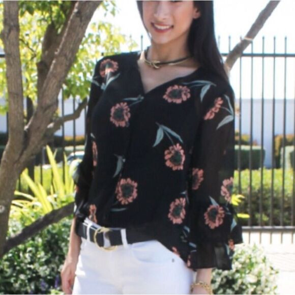 CAbi La Di Da Black Sunflower Floral Sheer Blouse Top Style 5206 Women Size XS - Picture 1 of 10